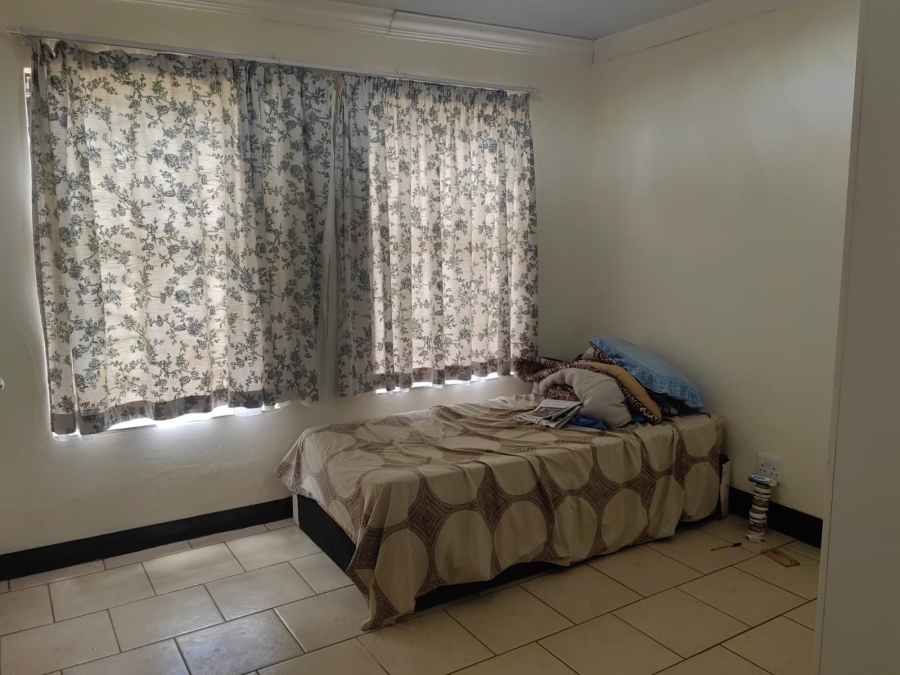 To Let 3 Bedroom Property for Rent in Estoire Free State